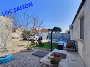 Villa piscine et parking privée